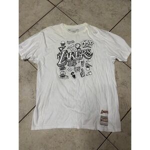LA Lakers Mitchell & Ness Doodle tshirt size XL‎